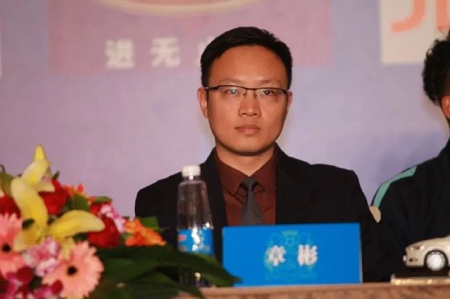 亚洲国产激情